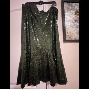 Sequin trumpet midi skirt